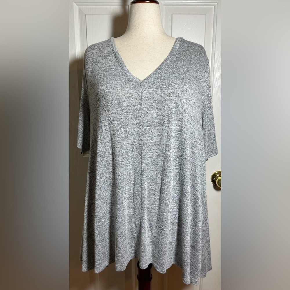 Lane Bryant Women’s Heather Gray Knit Top